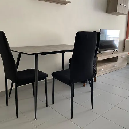 Kipseli Private